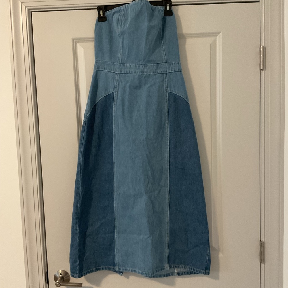 SHEIN Strapless Denim Dress in Blue Tones